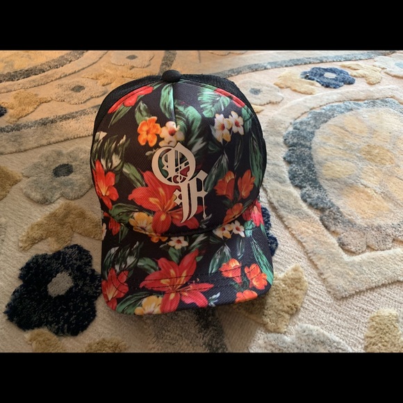 Cap - Picture 2 of 3